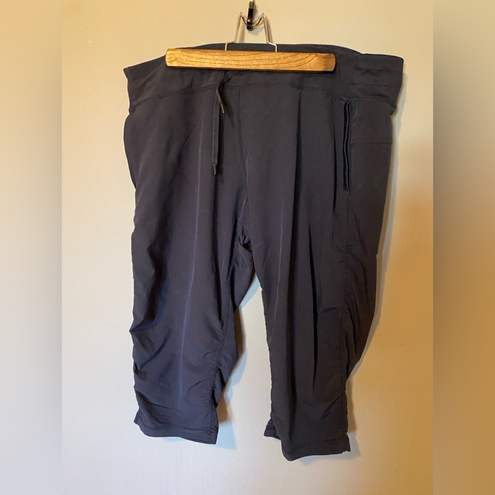 Practical blue Capris